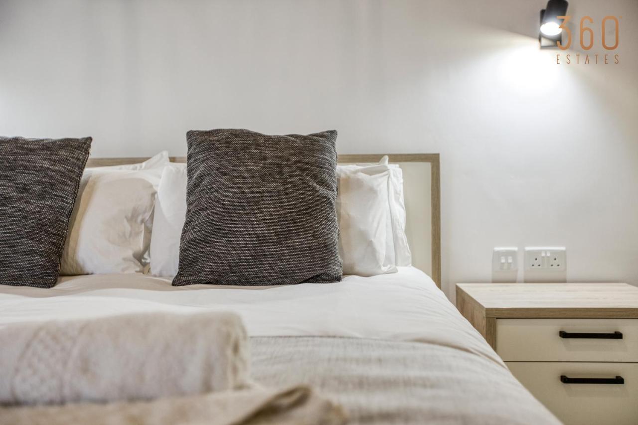 A Lovely 1Br Home With Balcony Just Off The Coast By 360 Estates Saint Julian's Ngoại thất bức ảnh